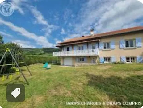 Holiday home Le Temps Des Cerises Villa Saint-Georges-en-Couzan France